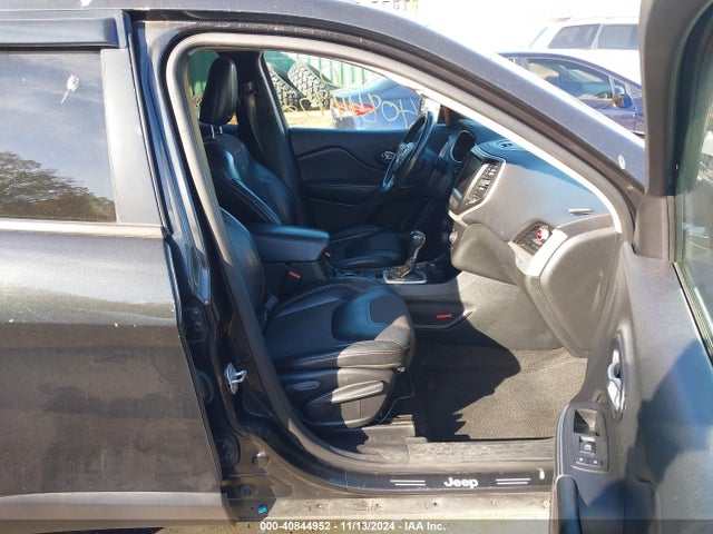 1C4PJMBS5FW576674 Jeep Cherokee Trailhawk