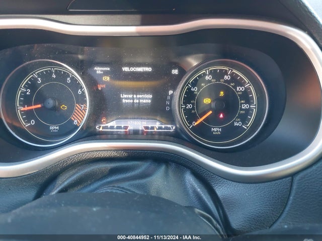 1C4PJMBS5FW576674 Jeep Cherokee Trailhawk