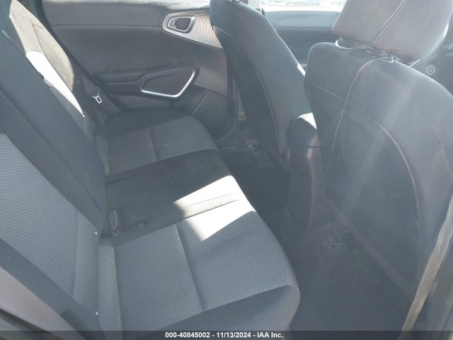 KIA SOUL LX 2021 KNDJ23AU1M7790049 Image 8