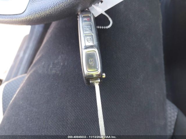 KNDJ23AU2M7743886 KIA SOUL LX