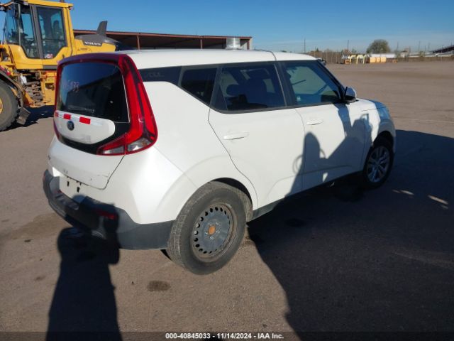 KNDJ23AU2M7743886 KIA SOUL LX