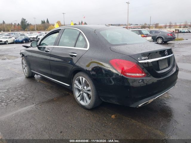 2018 MERCEDES-BENZ C 300 55SWF4JB2JU265097 Photo 2