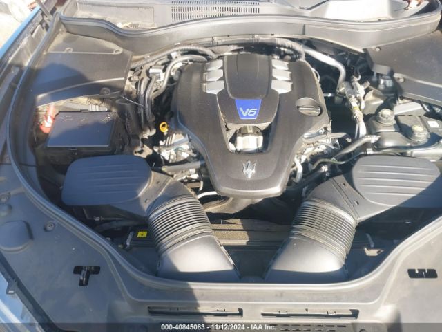 2018 MASERATI LEVANTE ZN661YUSXJX298503 Photo 9