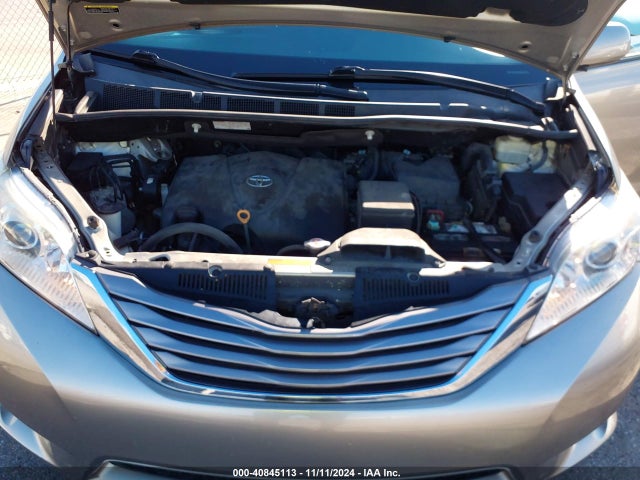 Toyota Sienna Xle 8 Passenger 2017 5TDYZ3DC7HS778769 Image 10