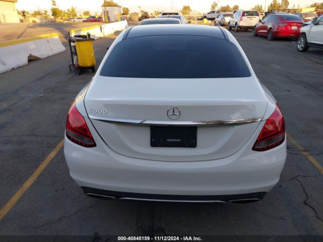 55SWF4JBXGU130054 Mercedes-Benz C 300 Luxury/sport