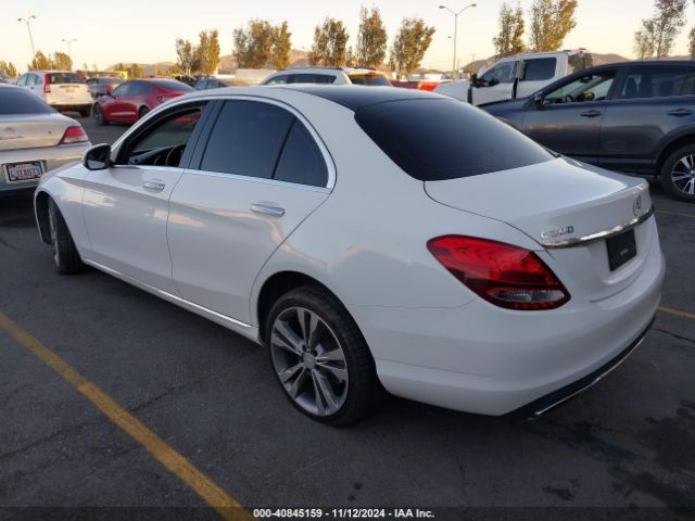 55SWF4JBXGU130054 Mercedes-Benz C 300 Luxury/sport
