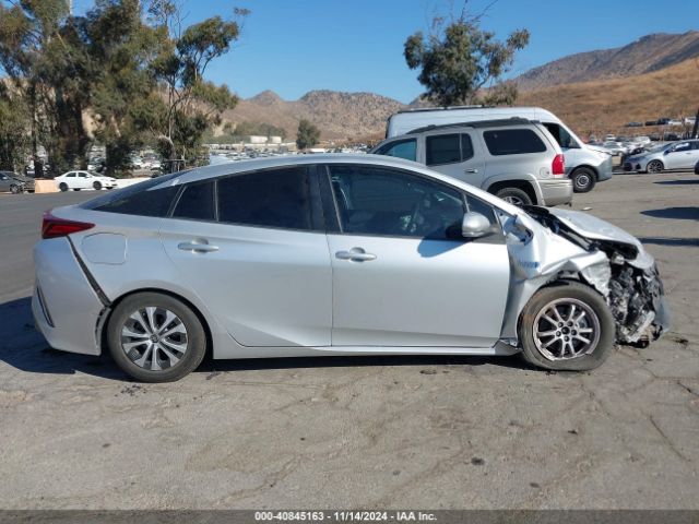 JTDKAMFPXM3180383 Toyota Prius Prime Limited