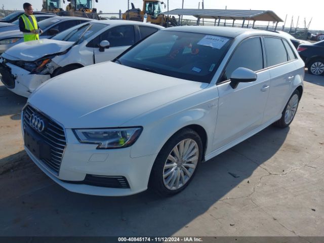 WAUUPBFF2HA078593 Audi A3 E-tron 1.4t Premium