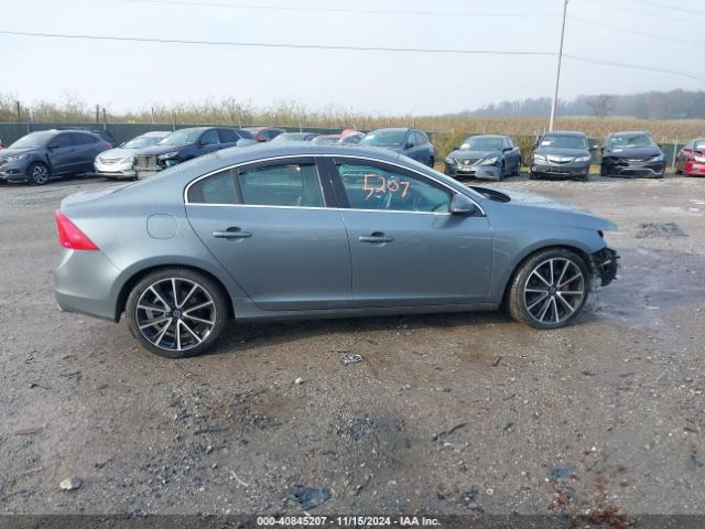 YV1612TK9G2412362 Volvo S60 T5 Premier