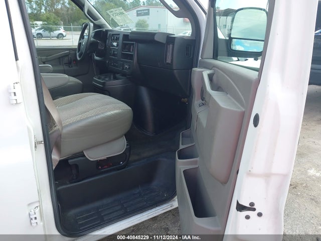 Chevrolet Express 3500 Lt 2017 1GAZGPFG6H1204221 Image 5