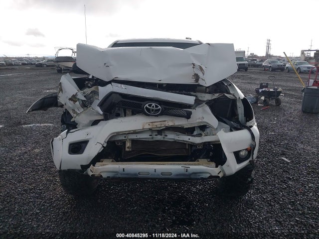 Toyota Tacoma Double Cab 2014 5TFLU4EN9EX088039 Image 13