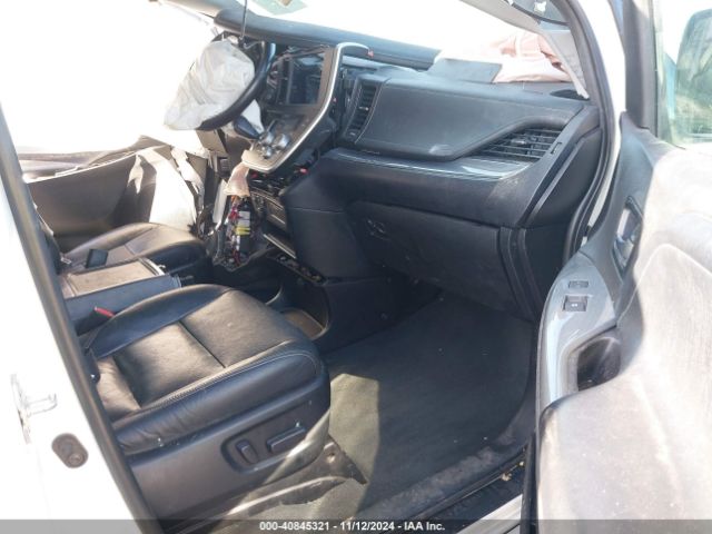 5TDXZ3DC5LS054826 Toyota SIENNA SE
