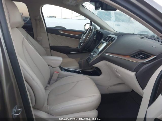 5LMCJ2C97KUL31954 Lincoln MKC SELECT