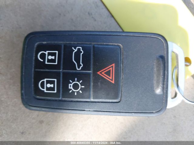 LYV402HK0JB174383 Volvo S60 Inscription T5