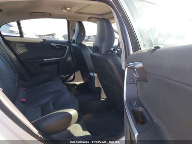 LYV402HK0JB174383 Volvo S60 Inscription T5