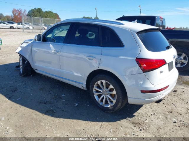 WA1CFAFP0EA061818 Audi Q5 2.0t Premium