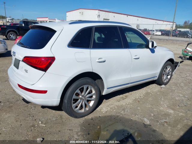 WA1CFAFP0EA061818 Audi Q5 2.0t Premium