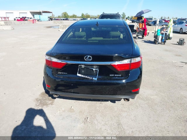 Lexus ES 350 2014 JTHBK1GG1E2124543 Image 17