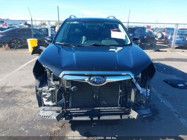 JF2SKAUC0KH444496 Subaru Forester Limited