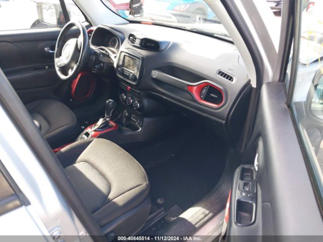 ZACCJBCT8FPB47441 Jeep Renegade Trailhawk