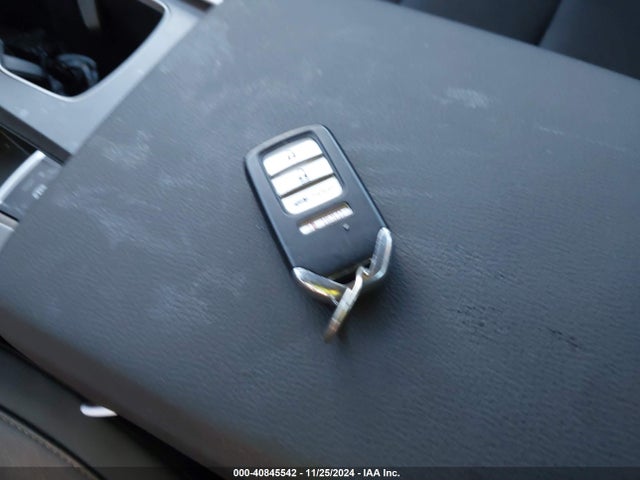 1HGCV1F33LA151503 Honda l15be