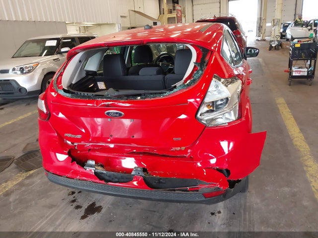 Ford FOCUS SE 2014 1FADP3K27EL317573 Image 16