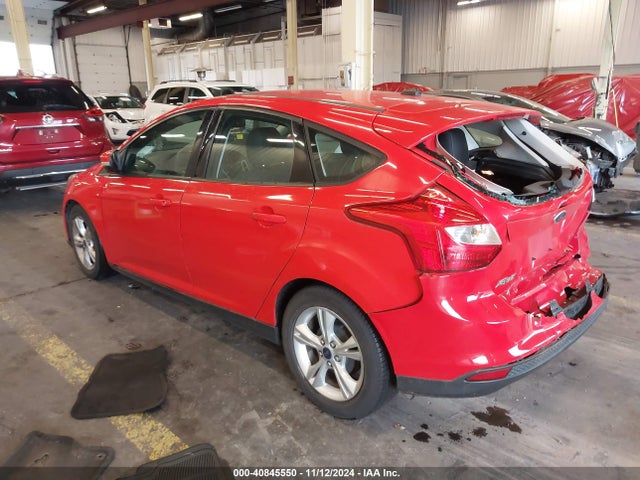 Ford FOCUS SE 2014 1FADP3K27EL317573 Image 3