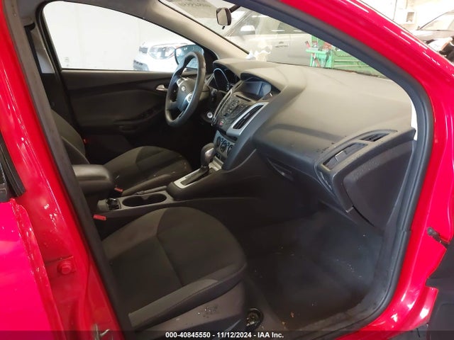 Ford FOCUS SE 2014 1FADP3K27EL317573 Image 5