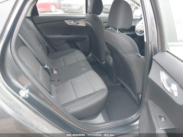 KIA FORTE LX 2023 3KPF24AD1PE647523 Image 8