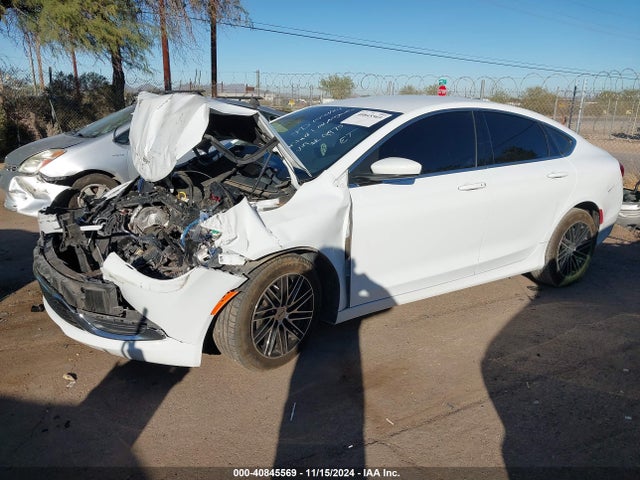 Chrysler 200 Limited 2015 1C3CCCAB3FN719975 Image 6