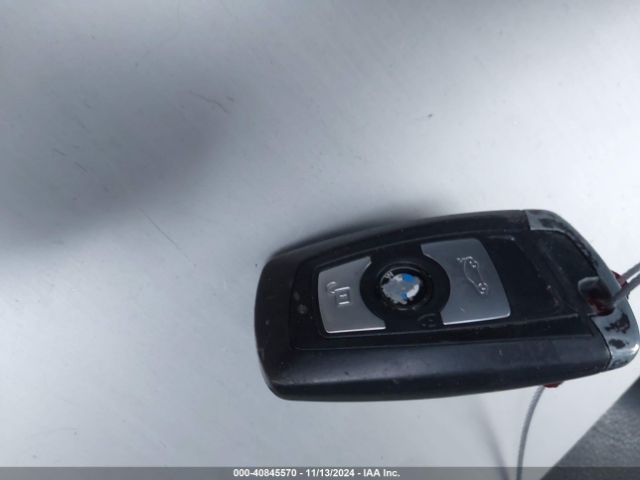WBA3C1C50FK118223 BMW 328I