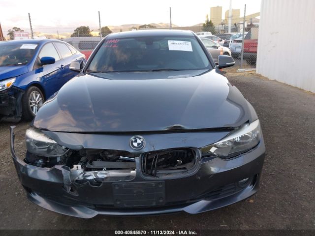 WBA3C1C50FK118223 BMW 328I