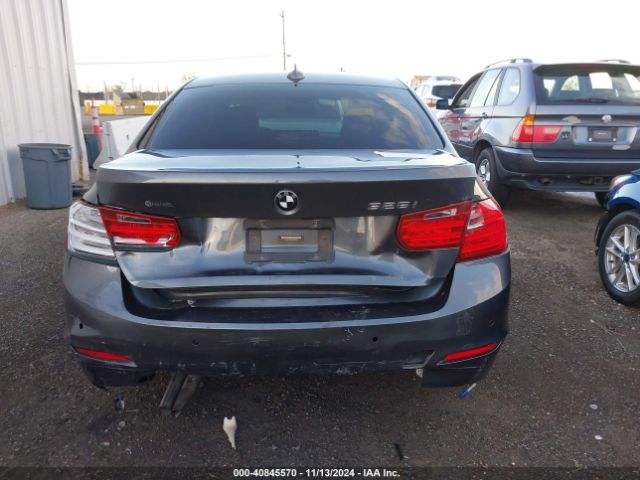 WBA3C1C50FK118223 BMW 328I