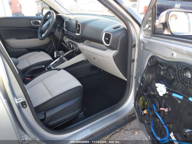KMHRC8A31RU333993 Hyundai Venue Sel