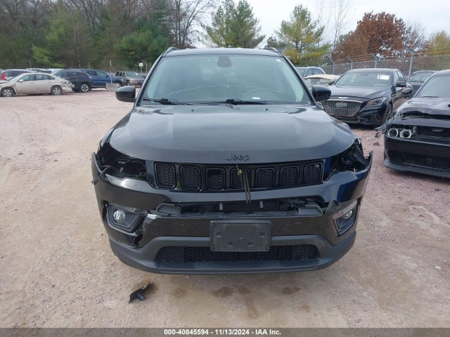 3C4NJDBB4JT403170 Jeep Compass Altitude 4x4