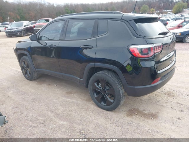 3C4NJDBB4JT403170 Jeep Compass Altitude 4x4