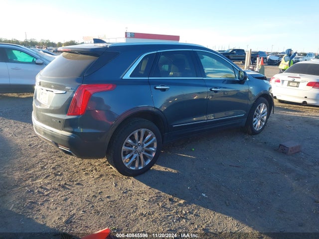 2019 CADILLAC XT5 1GYKNGRS7KZ240436 Photo 3