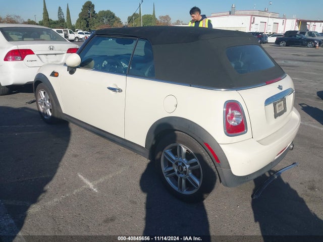 2012 MINI COOPER WMWZN3C53CT133949 Photo 2