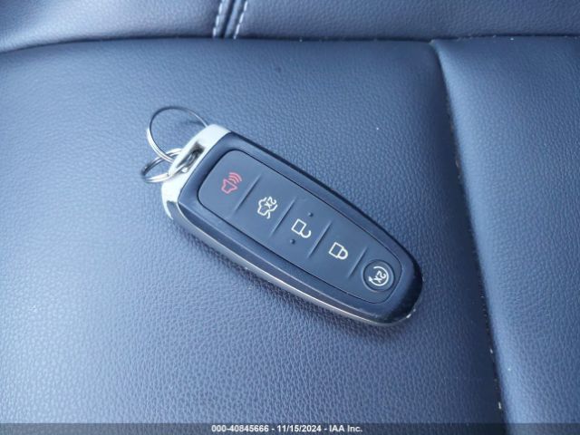 1FMCU9HD4KUC55979 Ford ESCAPE SEL