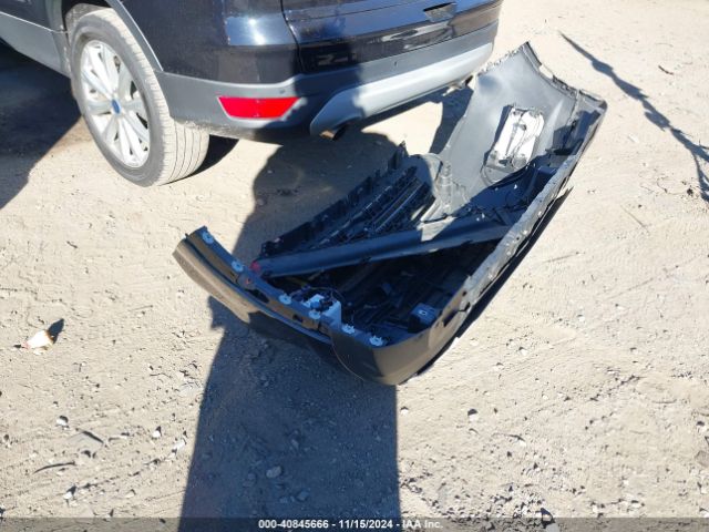 1FMCU9HD4KUC55979 Ford ESCAPE SEL