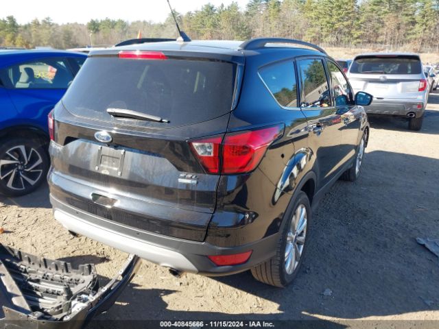 1FMCU9HD4KUC55979 Ford ESCAPE SEL
