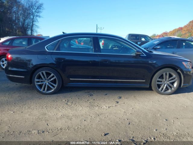 1VWDT7A36HC021632 Volkswagen Passat 1.8t R-line