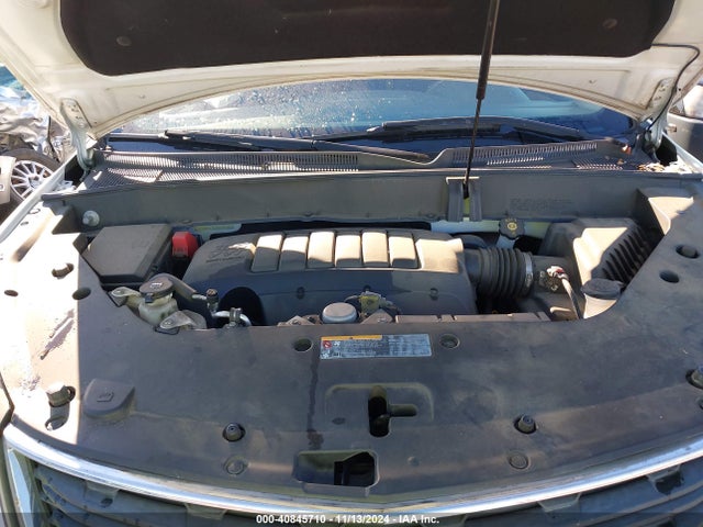 Chevrolet Traverse Ls 2017 1GNKRFED2HJ348702 Image 10