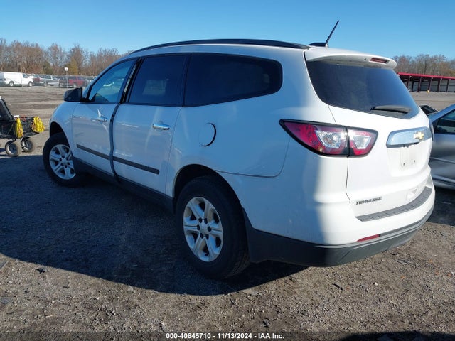Chevrolet Traverse Ls 2017 1GNKRFED2HJ348702 Image 3
