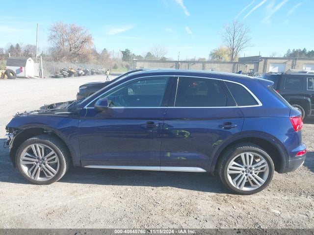 WA1CNAFY7J2073139 Audi Q5 2.0t Premium/2.0t Tech Premium