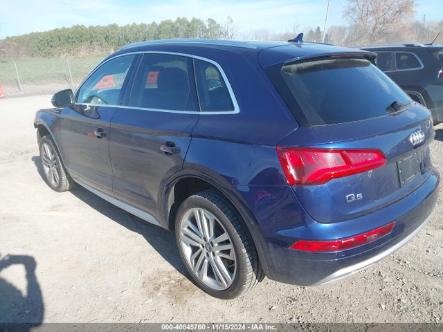 WA1CNAFY7J2073139 Audi Q5 2.0t Premium/2.0t Tech Premium
