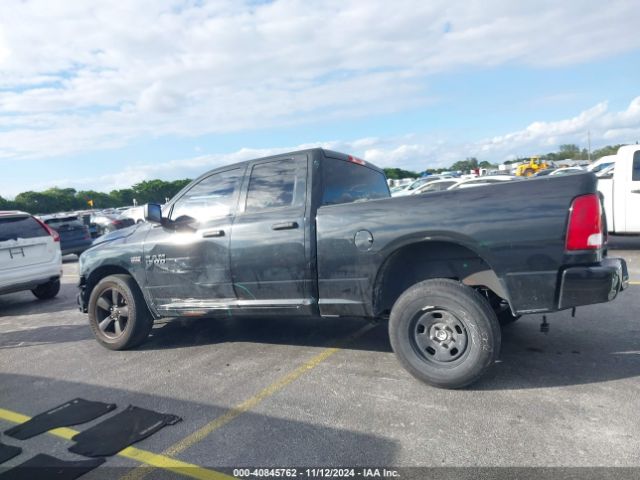 1C6RR6FT2JS244831 RAM 1500 Express  4x2 6'4 Box