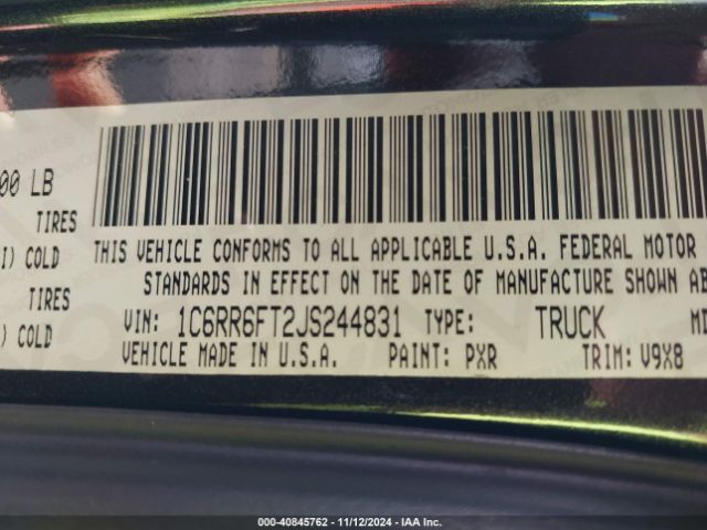 1C6RR6FT2JS244831 RAM 1500 Express  4x2 6'4 Box
