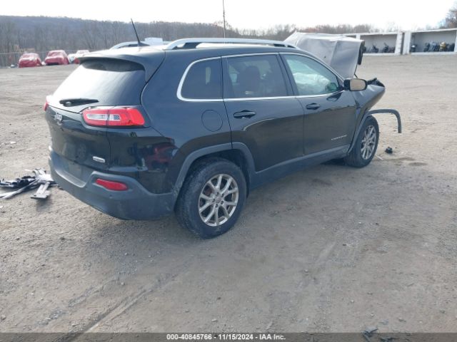 1C4PJMCBXHW521302 Jeep Cherokee Latitude 4x4
