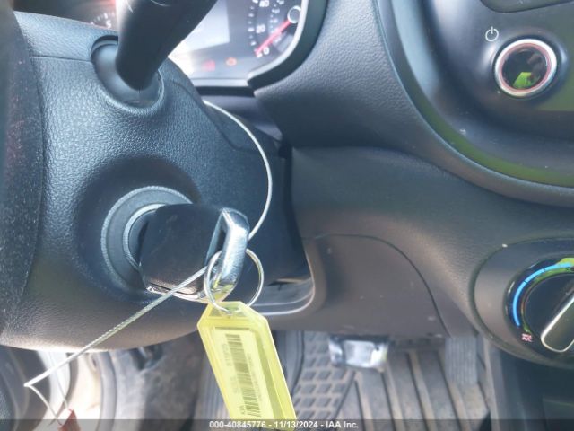 KNDJ23AU0M7789958 KIA SOUL LX